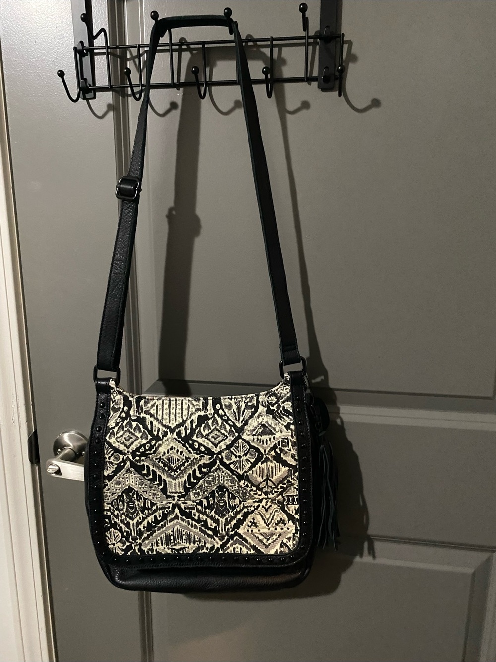 Leather Sakroots Black & Cream Aztec Fringe Saddle Crossbody Bag